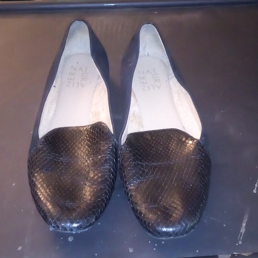 Naturalizer Black Pumps _ Size 6.5